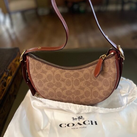 Coach Luna Handbag - Picture 4 of 13
